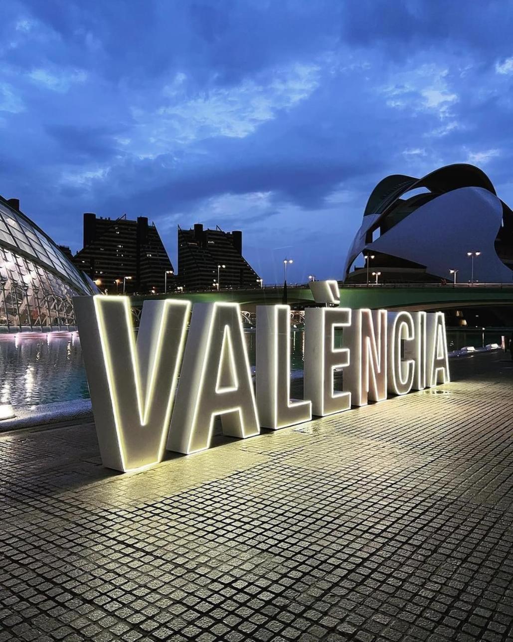 Mirador 1 Del Mercado Central - Habitacion Con Bano Privado En El Centro De La Ciudad Vella Valencie Exteriér fotografie